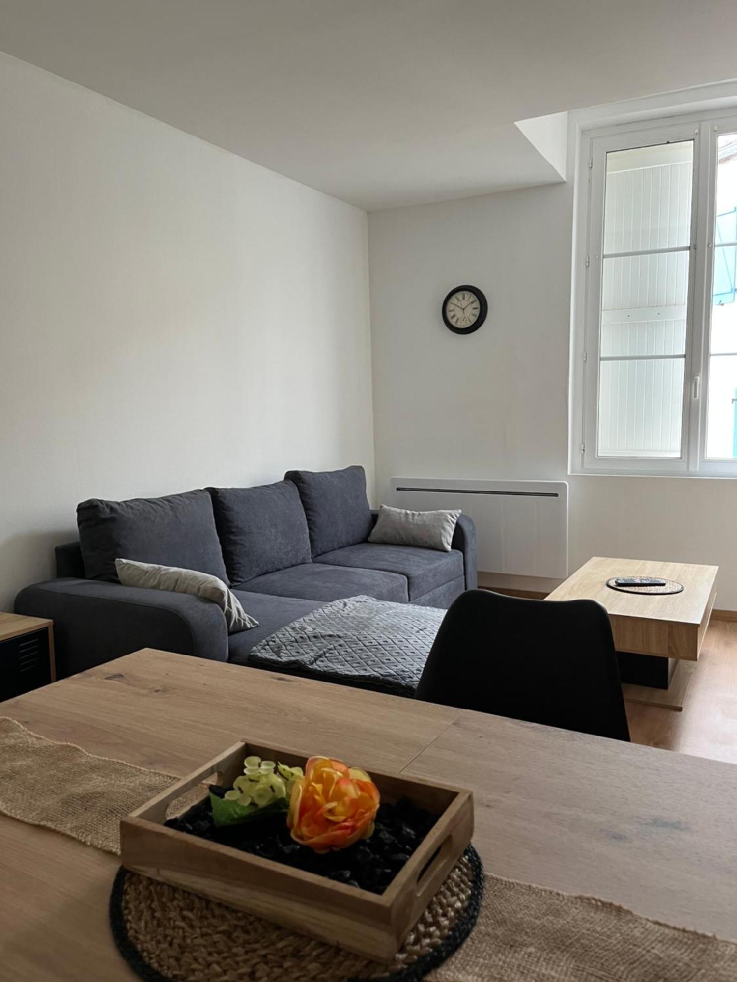 Appartement Chic & Elegant Сен-Дизье Экстерьер фото