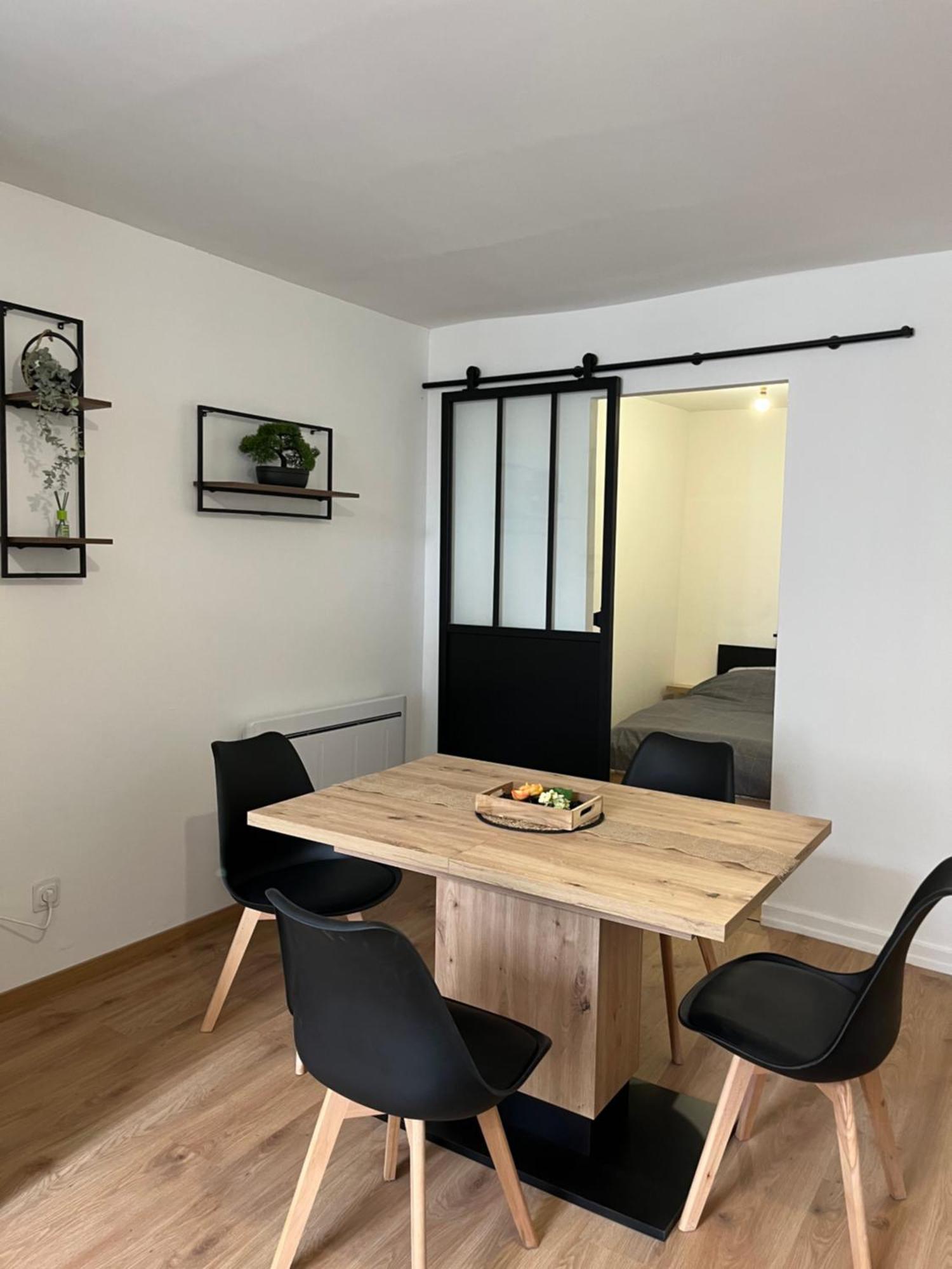 Appartement Chic & Elegant Сен-Дизье Экстерьер фото